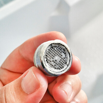 Comment se débarrasser du calcaire à la maison ? cover