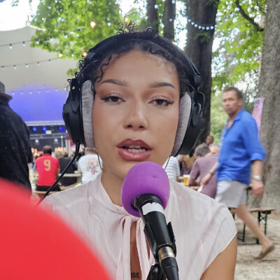 Thaliea et ses premières scènes RnB cover