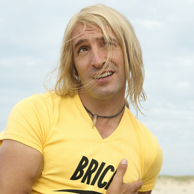 Brice de Nice: la vague irrésistible de Jean Dujardin cover