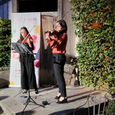 LES INVITÉS DU 6/9 - Théo Fouchenneret et Inès Morin cover