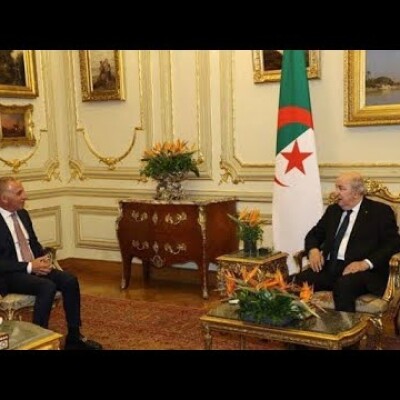 Le milliardaire égyptien, le patron des services émiratis et le tapis rouge du Régime Tebboune  cover
