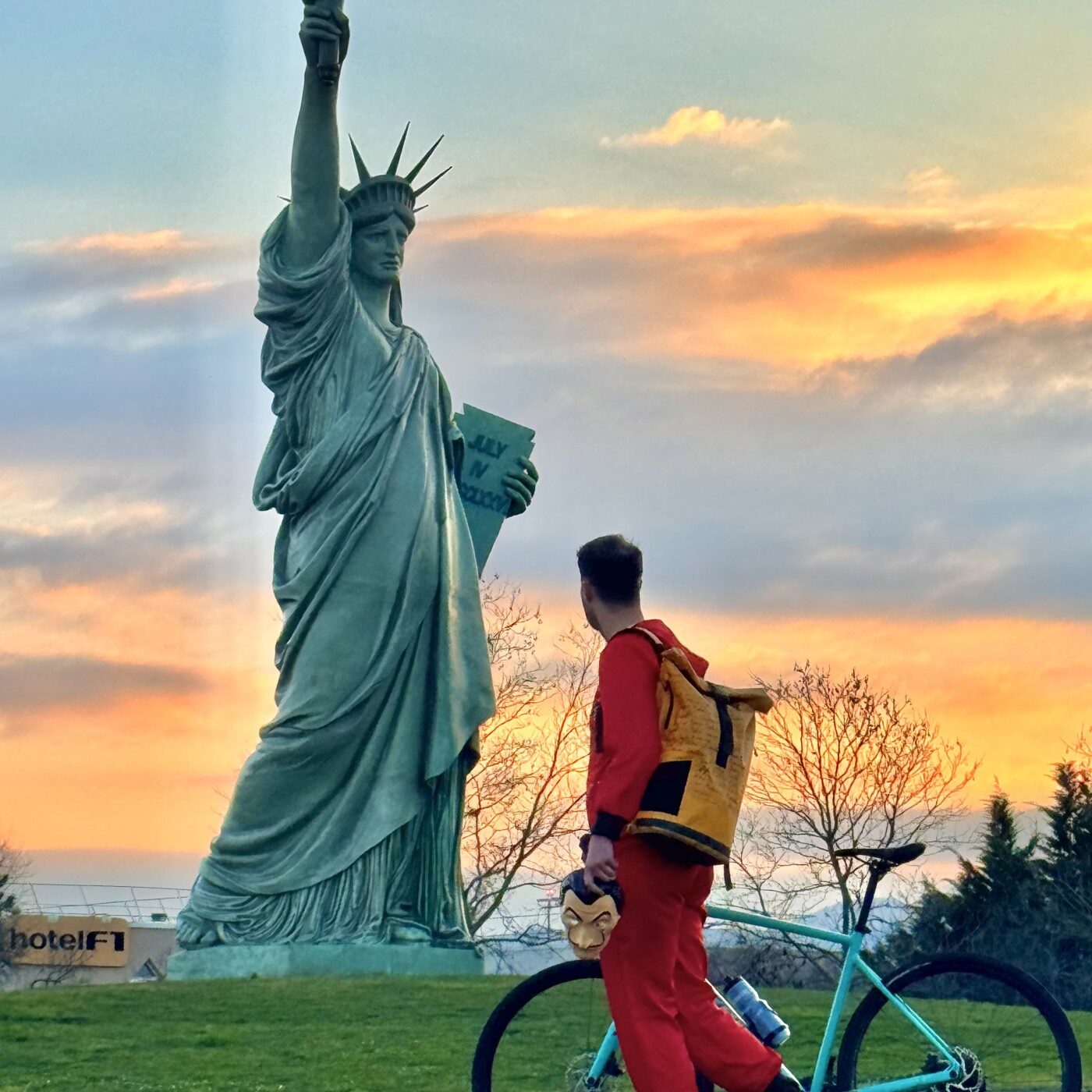 Centre-Alsace : Un Tour d’Espagne et du Portugal à vélo, au profit de l’association Petits Princes episode artwork