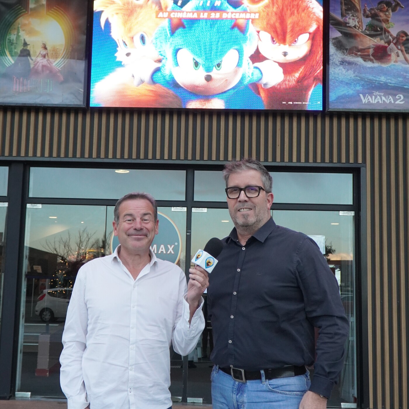 Depuis le Grand Ecran La Teste, Patrick Gabet nous annonce les films à l'affiche pour cette semaine festive et une avant-première importante episode artwork