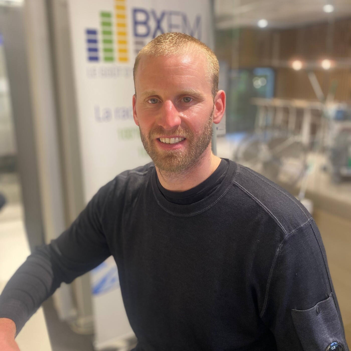 BXFM 104.3 || 100% Bruxelles || 100% Europe