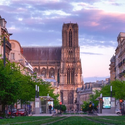 Reims : un trésor du patrimoine français cover
