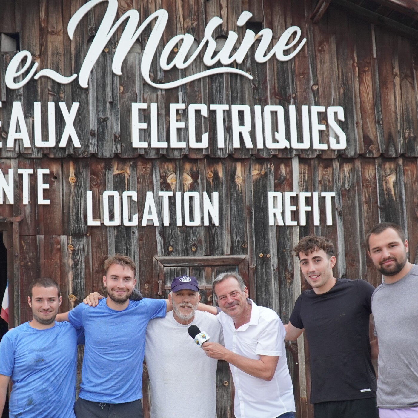 Virgile Lauga nous présente les dernières étapes de l'électrification du Bateau des Essentiels du Bassin avant le Baptême le 25 juillet episode artwork