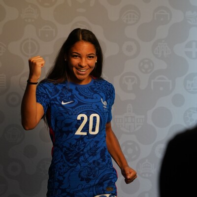 Delphine Cascarino, discrète héroïne cover