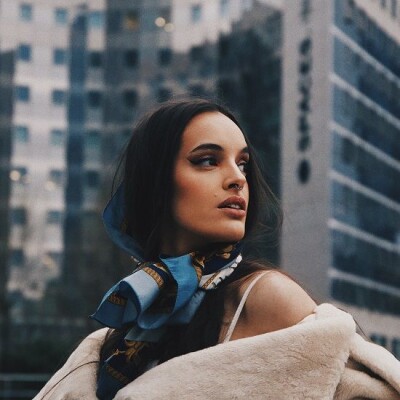 Interview de Laure Sanchez cover