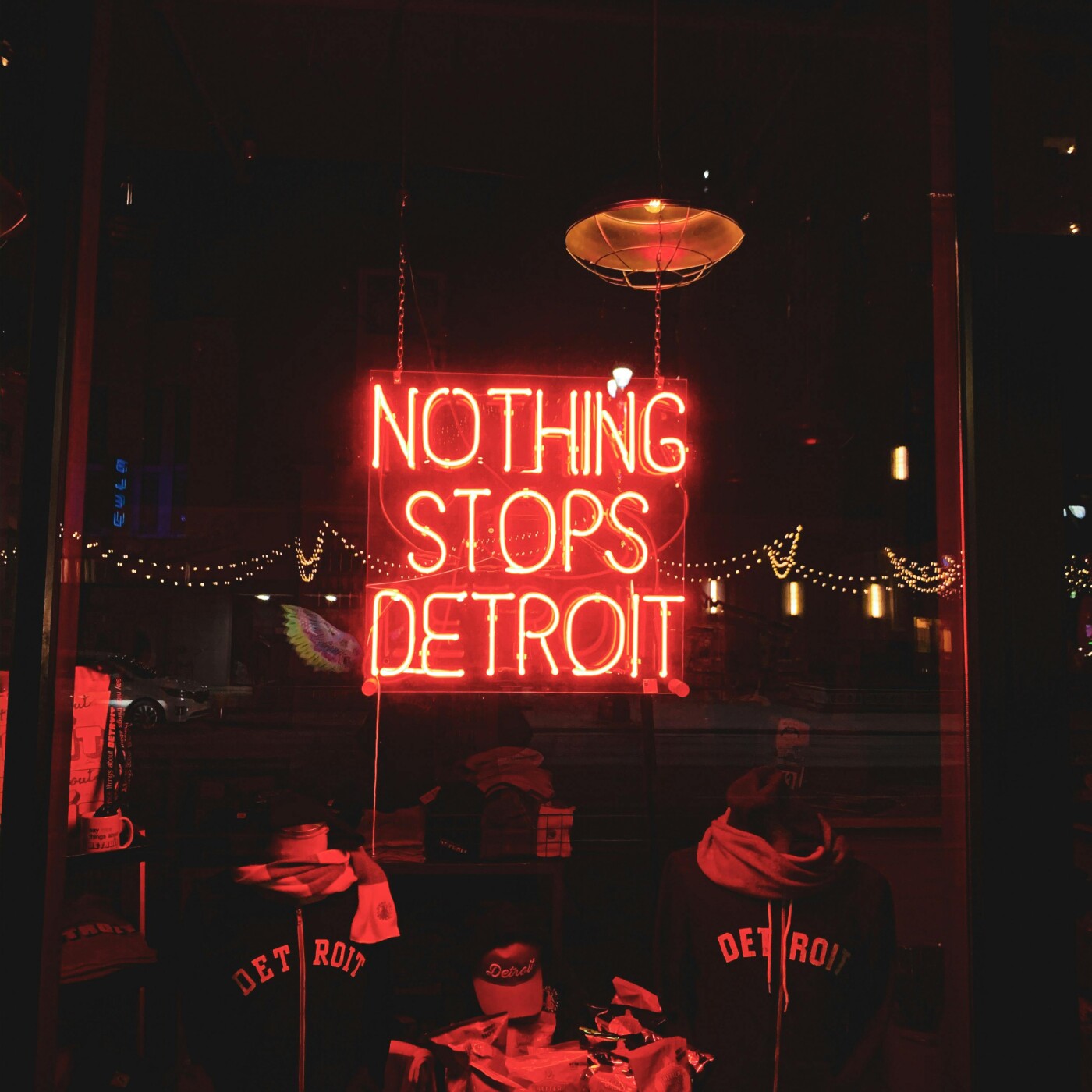 FG MUSIC STORY LES VILLES BERCEAUX DES MUSIQUES ÉLECTRONIQUES :...