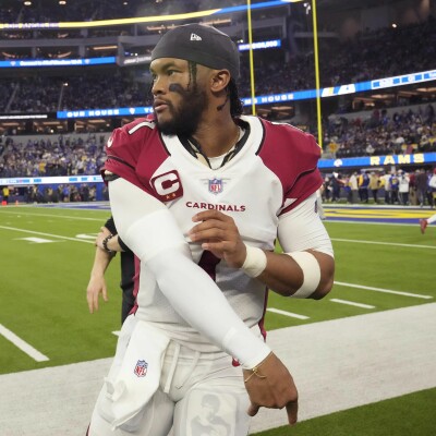 NFL: 1 jogador de cada time que precisa jogar mais em 2022 (Podcast The Playoffs #47) cover