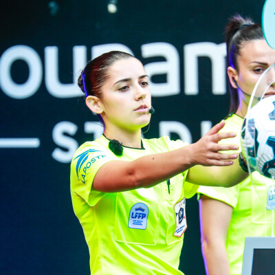 Elisa Daupeux, à toute allure cover