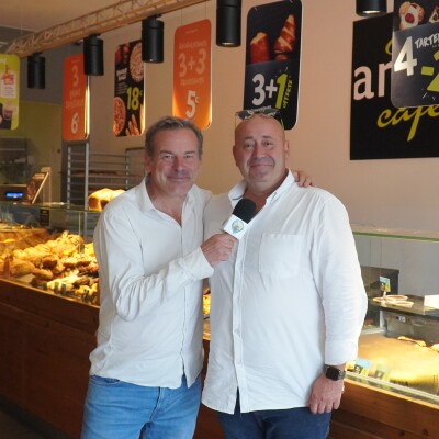 Emmanuel Lamarsaude nous présente sa 3ème Boulangerie ANGE à La Teste. Il vous propose un large choix de pains, viennoiseries et snacking cover