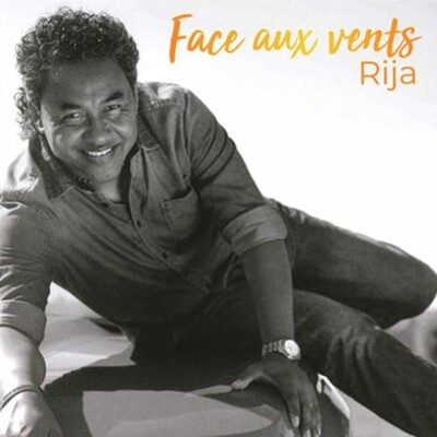 Rija Rasolondraibe : Il chante face aux vents cover