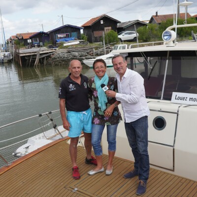 Céline et Michel viennent de créer Top'Là, de la location de bateau, des canoés ou des paddles sur le port du canal à Gujan-Metras cover