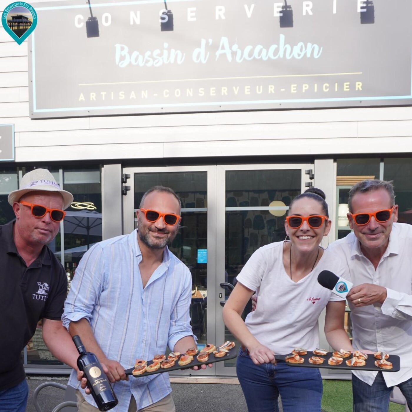 Raoul Glasian avec Les Apéros du Bassin ont convié les vignerons de Tutiac ce jeudi 20 juillet pour une belle dégustation mets & vins episode artwork