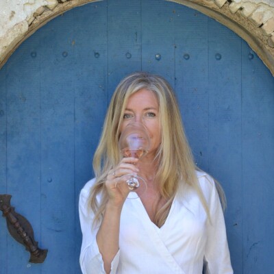 Tatiana Blondel: La Ciotat dans le sang et dans les vignes cover