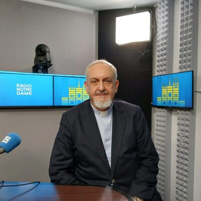 Vers la fin de la guerre en Ukraine : quel message de l'Église orthodoxe ? Avec le métropolite Emmanuel de Chalcédoine cover