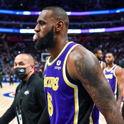 NBA: O que está acontecendo com LeBron James? (USA Na Rede #320) cover