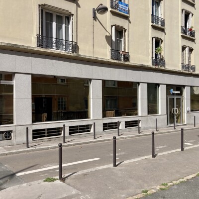 80's et local Pop'... Bureau-atelier-stockage à vendre - Paris 17° - Ecoutez, visitez ! cover