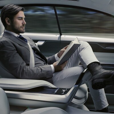 Voitures autonomes et assurance ! cover