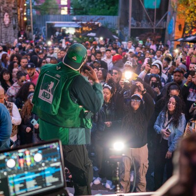 DANS UN MOIS TOUT PILE, LA TECHNO PARADE RETROUVERA LES RUES DE LA CAPITALE cover