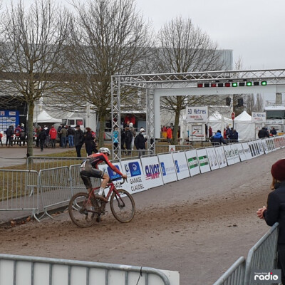 L'INVITÉ DU 6/9 - Geoffrey Corniau cover