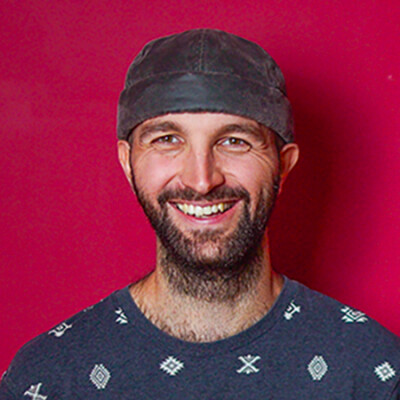 Visages low-tech - Épisode 2 // Le Noël low-tech de Kévin Loesle cover