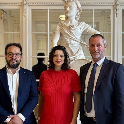 MED.Innov' & Centaure Santé #11 - La lutte contre l'endométriose cover