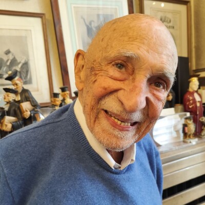 Simon Gronwski, le témoignage d'un survivant de l'Holocauste cover