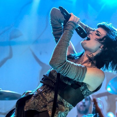 213Rock Podcast ITW with Clementine Delauney of Visions of Atlantis Live Blue-Ray DVD A Symphonic Journey To Remember 05 10 2020 cover