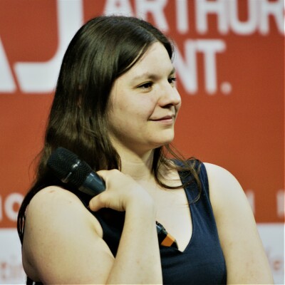 Mieux comprendre l'addiction aux jeux vidéos, avec Fantine. cover