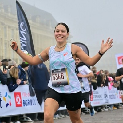 #13 - Interview De Triathlète : Lilhyybride, Du marathon au triathlon - Faire confiance au processus cover