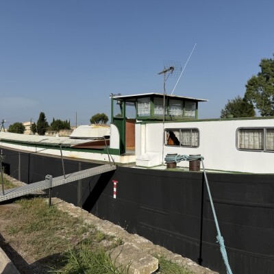 Bernard sur le Massabielle, le marinier sur sa péniche 1 cover