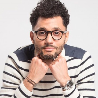 Tony Saint Laurent raconte "Inclassable cover