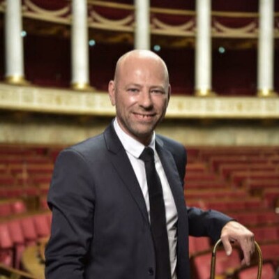 La matinale étudiante avec Vincent Thiébaut, député LREM cover