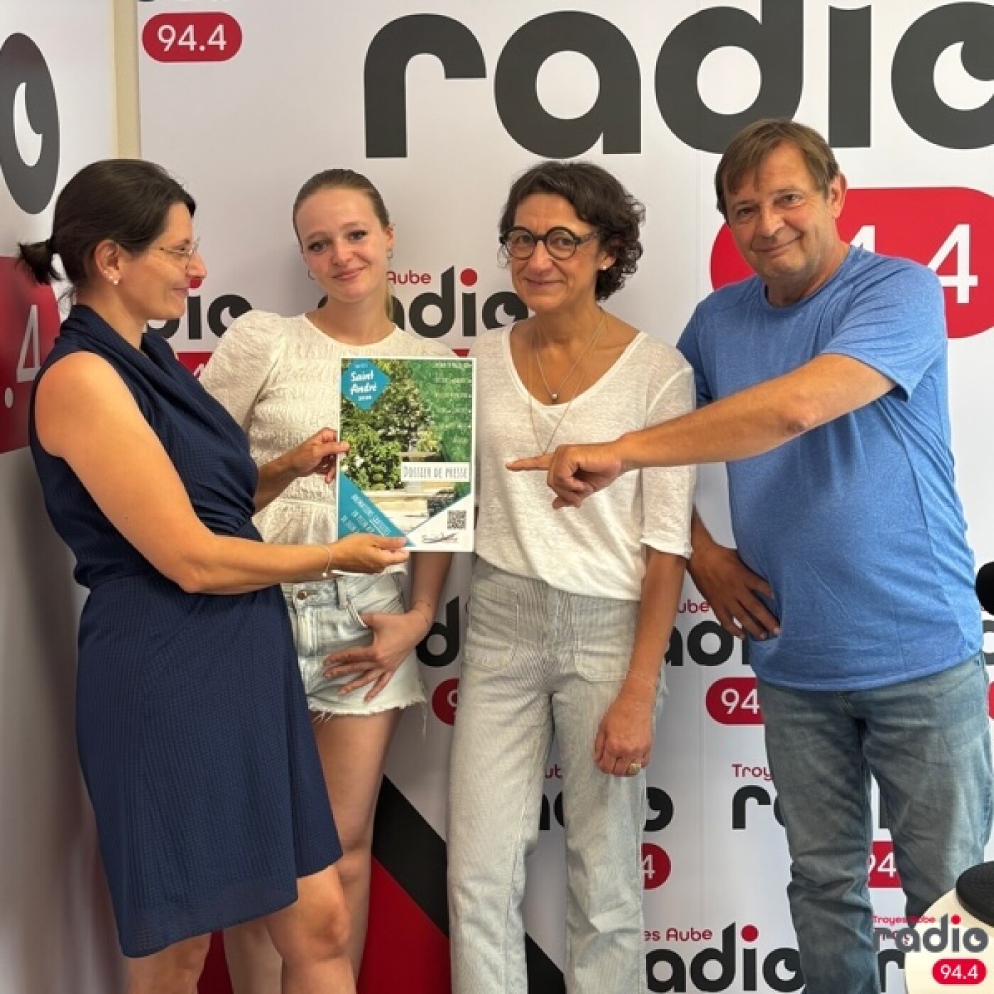 LES INVITÉES DU 6/9 - Un été à Saint André avec Marie Pierre Leroy et Elodie Songy episode artwork