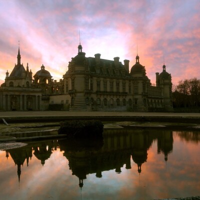 Notre idée de sortie cette semaine, c'est Chantilly ! cover