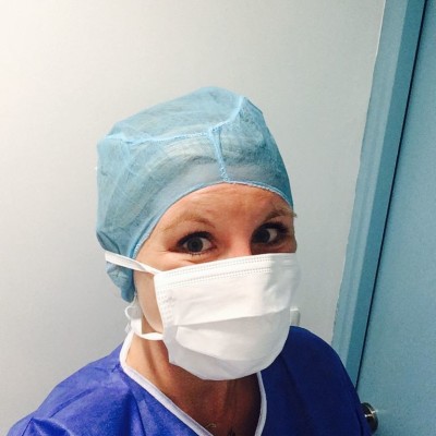 Marjorie parle de l'équivalence des diplômes France-USA pour être kinésithérapeute - 16 07 2021 - StereoChic Radio cover