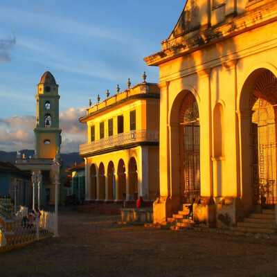 Personas esclavizadas de origen africano: Explorando la resiliencia y la libertad a través de los sitios de Patrimonio Mundial cover