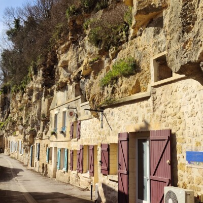 Balade entre nature et histoire : les troglodytes de Saint-Leu-d’Esserent ! cover