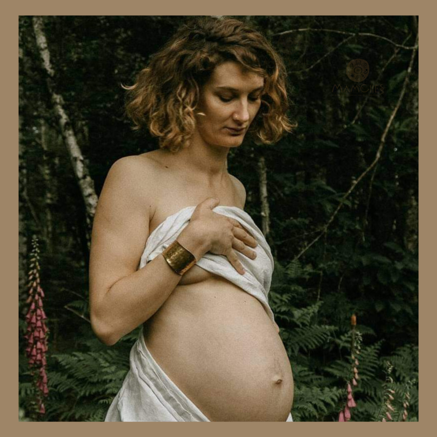 EP55 - Accompagner sa naissance avec le mouvement, le yoga Ashtanga, l'Ayurveda.