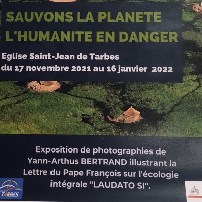 Exposition de photographies de Yann-Arthus Bertrand à l'église St-Jean de Tarbes cover