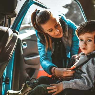 Bien attacher son enfant, c'est essentiel ! cover