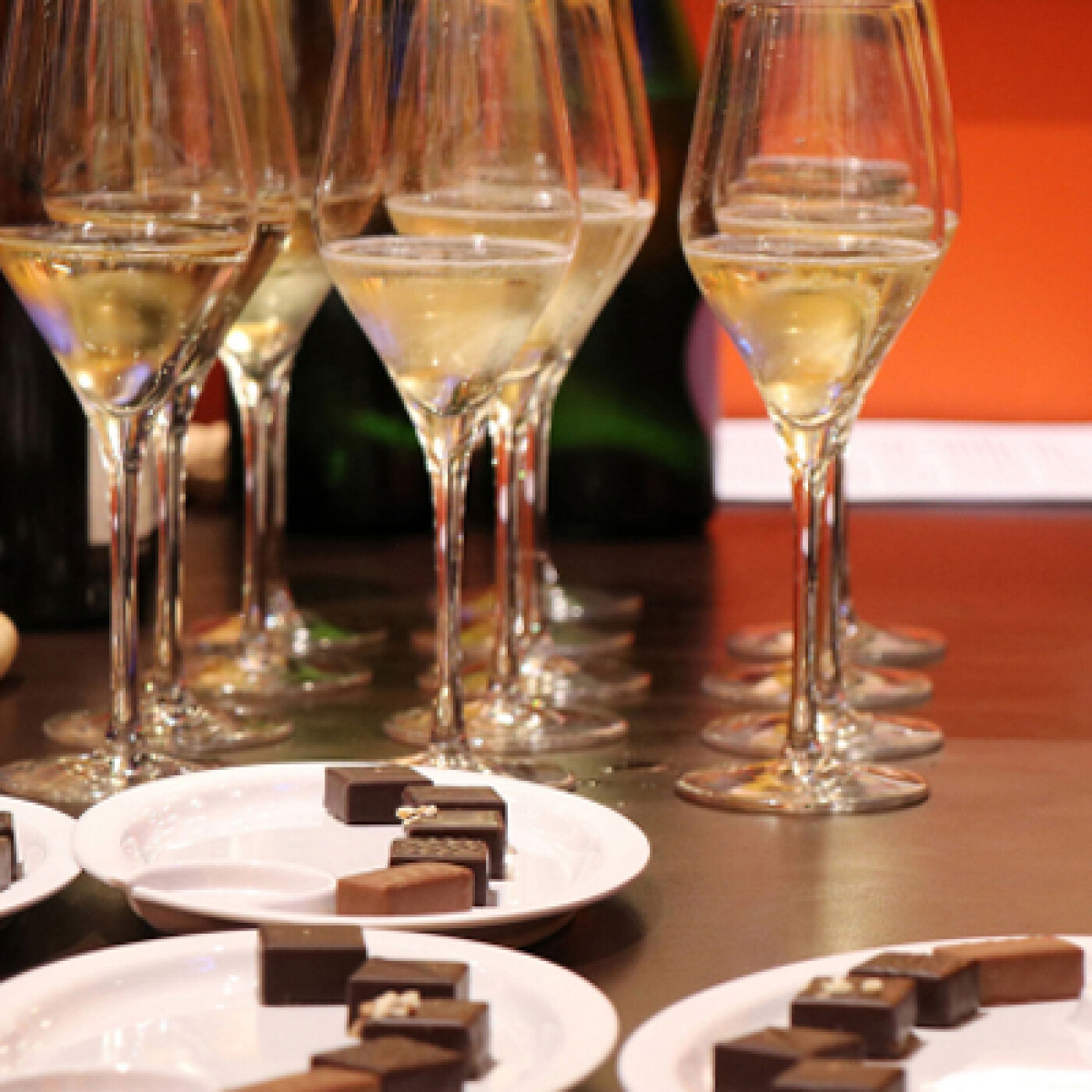Atelier de dégustation autour du vin et du chocolat en Alsace : choco'vino à la chocolaterie Daniel Stoffel episode artwork