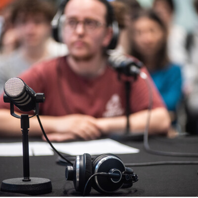 Villa Voice, plateau radio | Entretien avec Lea Ypi cover