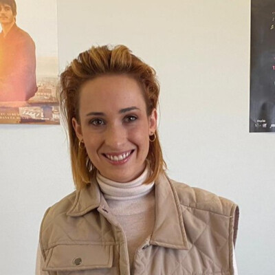 L'INVITÉE - SUZANE cover