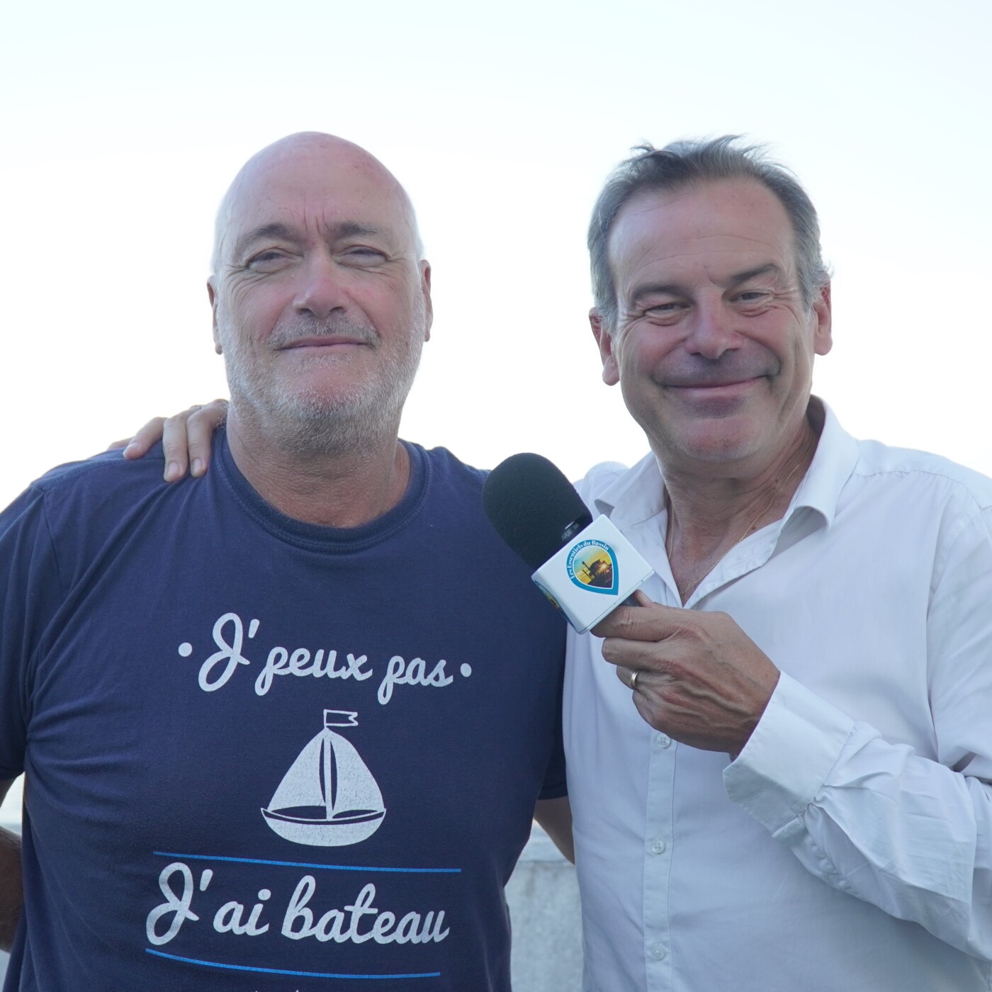 Le Photographe Philippe Hédeline nous explique pourquoi il aime tant être sur le Bassin et notamment cet été avec le contraste des couleurs episode artwork