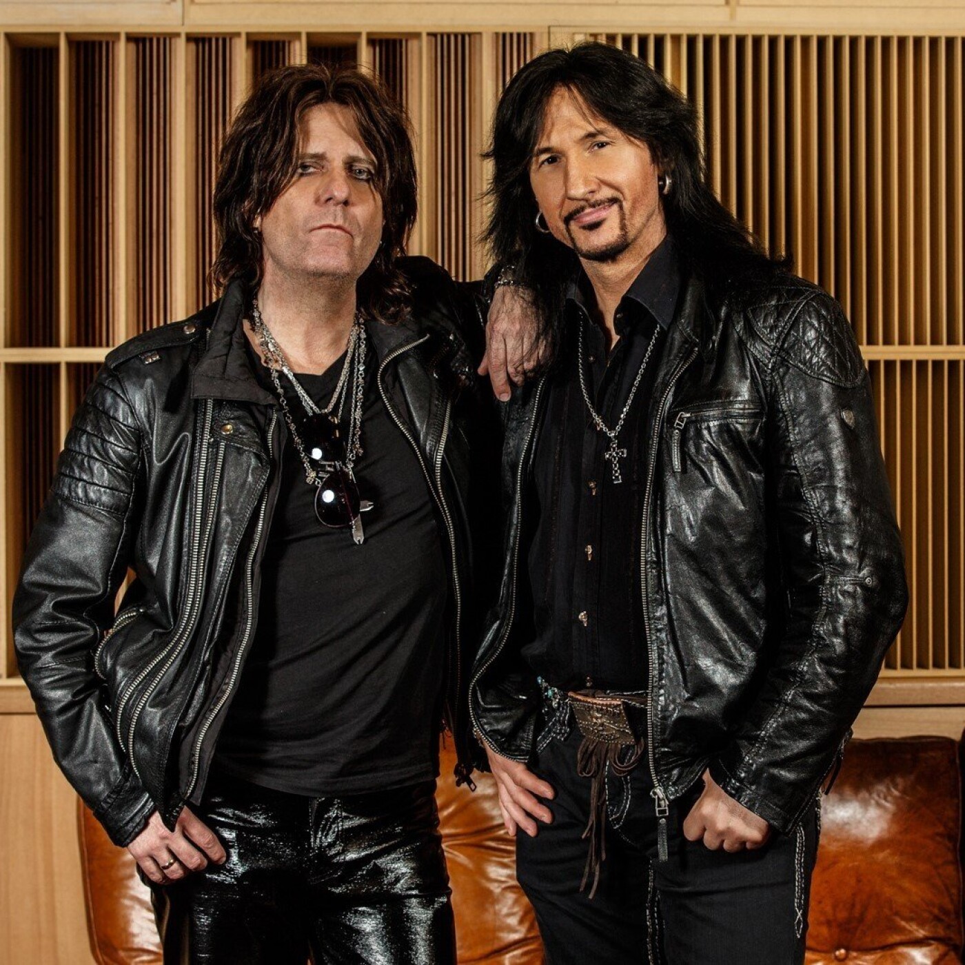 213Rock Harrag Melodica live interview on 02 02 2022 with Tommy Heart of Out of This World New album Out Jan 14 2022. episode artwork