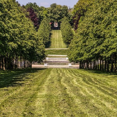 Saint-Cloud, balade entre château et nature cover
