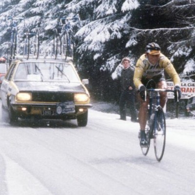 L'histoire : Hinault gagne Liège-Bastogne-Liège sous la neige - Vélo'Podcast n°8 cover